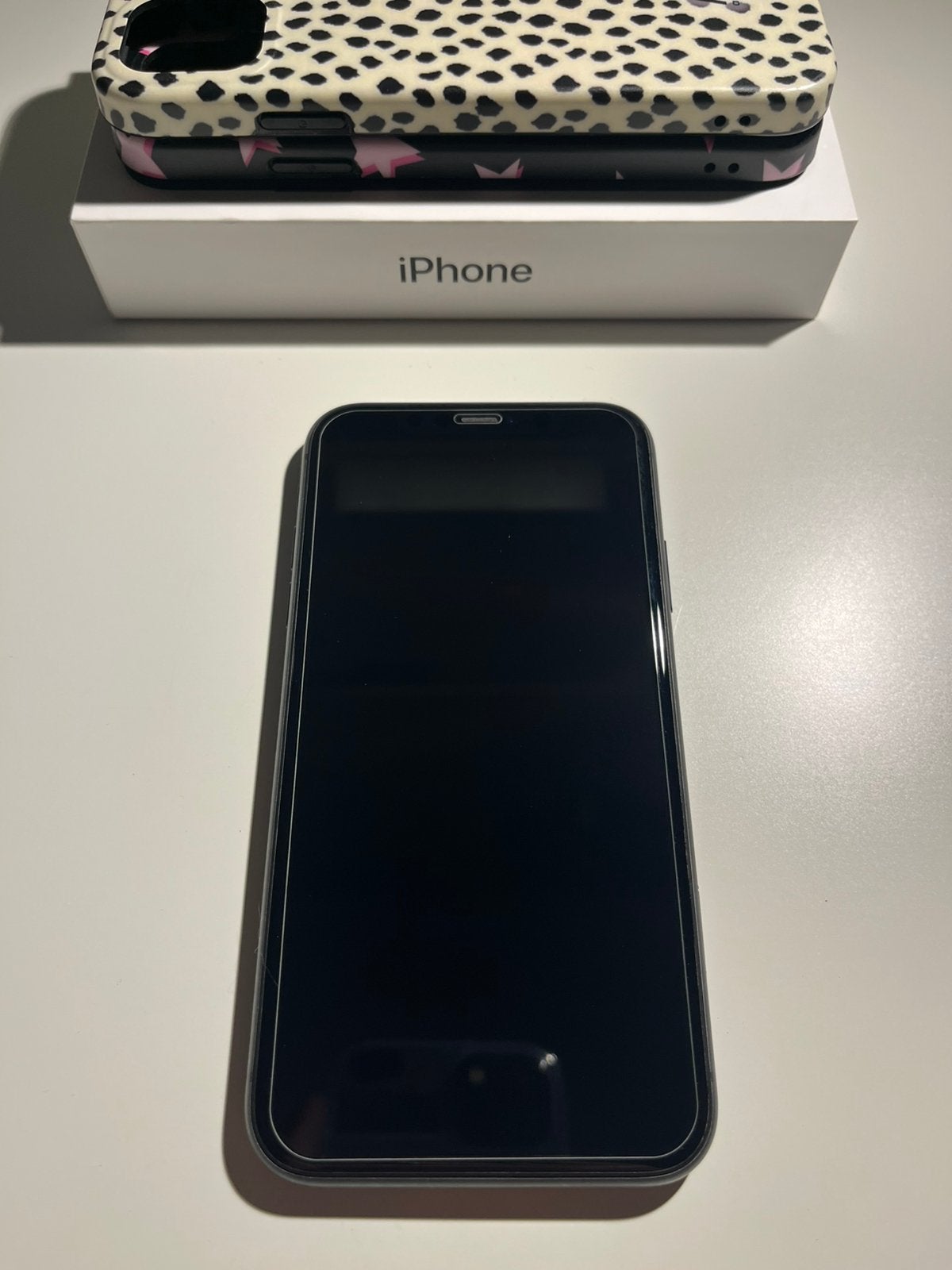 Apple iPhone 11, Telecommunicatie, Mobiele telefoons | Apple iPhone, 69 %, Zwart, IPhone 11, Ophalen