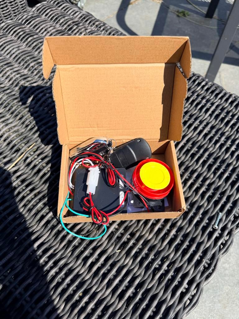 Universeel Scooter Alarm - Piaggio Vespa Zip etc. Nieuw, Verzenden, Nieuw, Overige typen, Overige merken