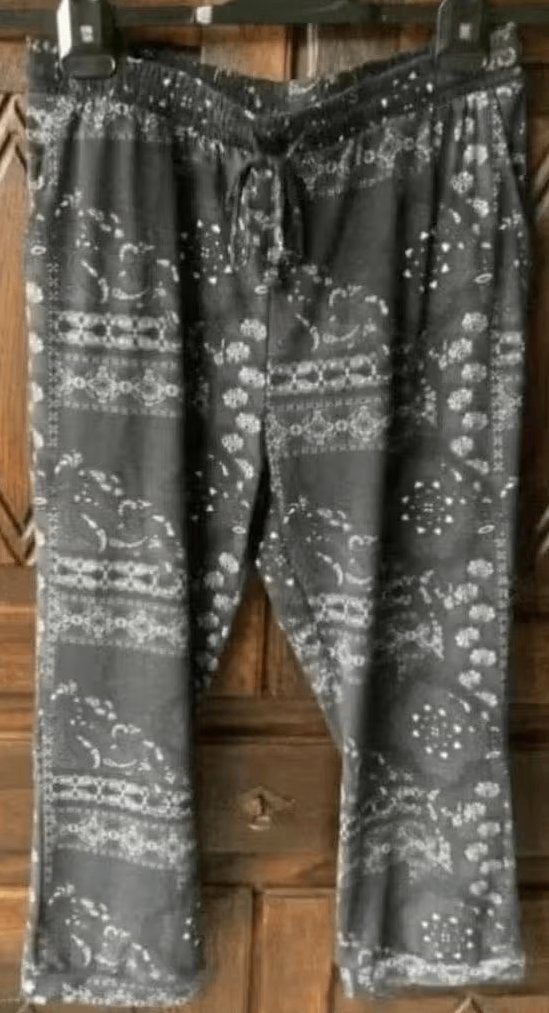 Zwarte broek, damesbroek met grijze details; 40; Janina, Maat 38/40 (M), Zwart, Ophalen of Verzenden, Zo goed als nieuw