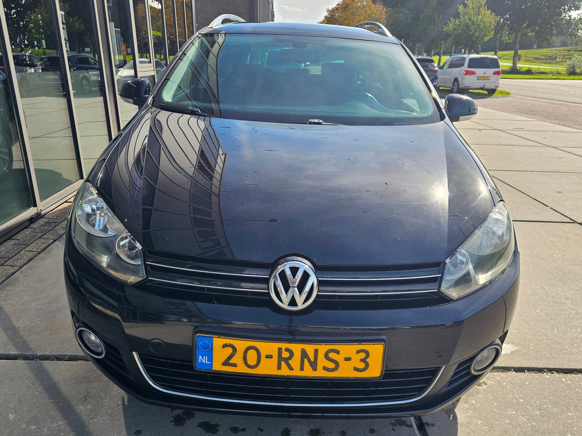 Volkswagen Golf Variant 1.6 TDI Highline BlueMotion - Leer-, Voorwielaandrijving, Euro 5, Zwart, Zwart