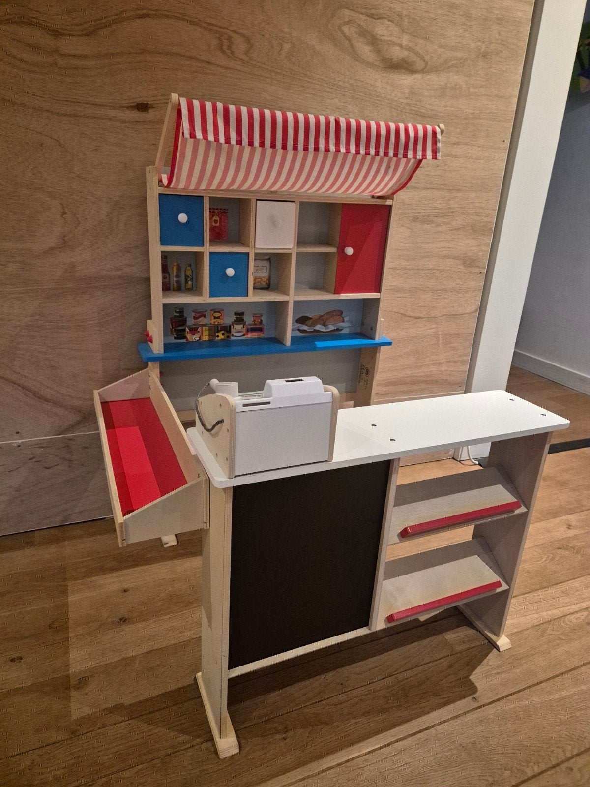 Houten speelgoedwinkel met accessoires, Ophalen, Zo goed als nieuw, Jongen of Meisje
