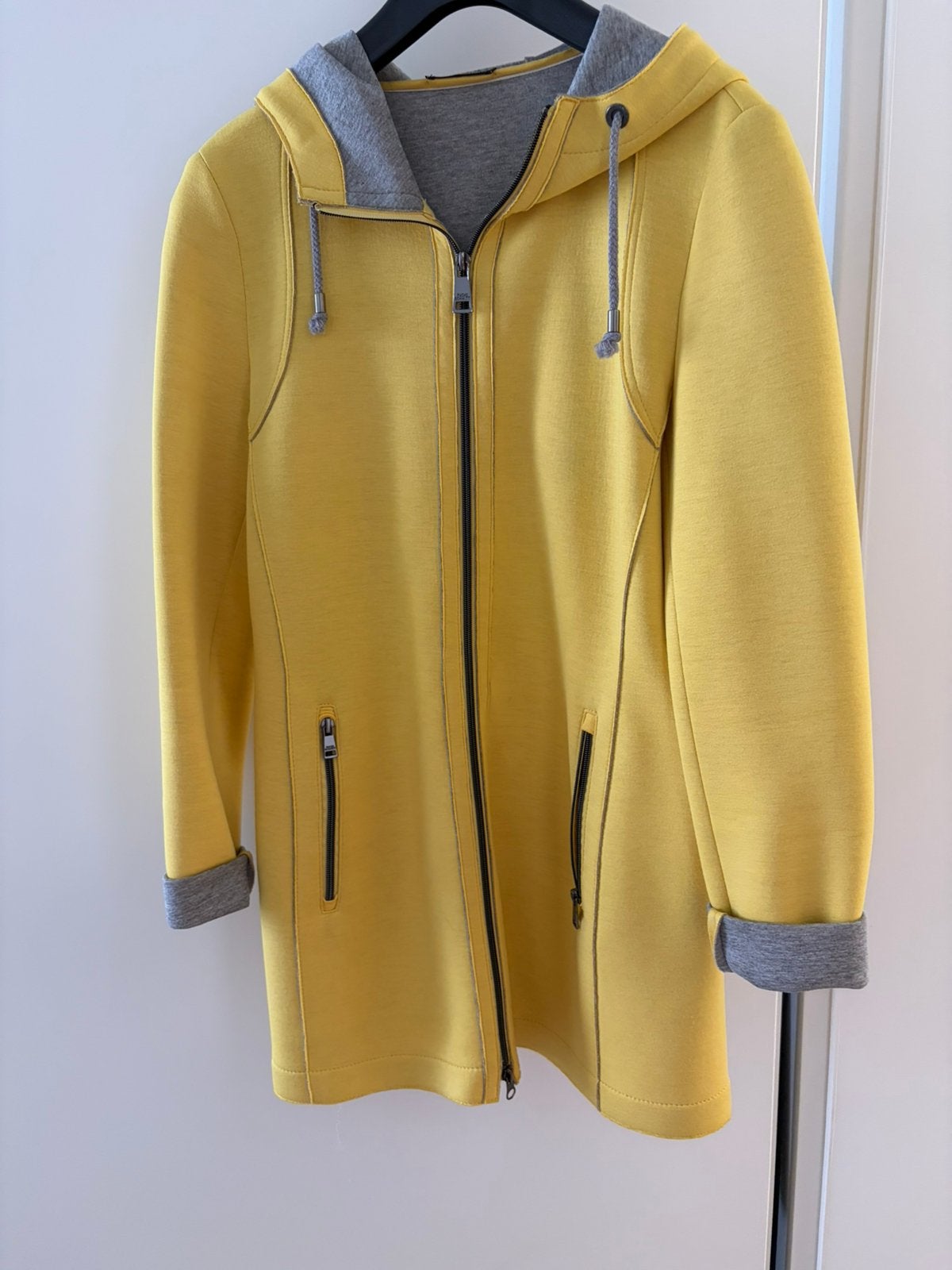 Leuke gele comfortabele jas mt 38, Fuchs Schmitt, Ophalen of Verzenden, Zo goed als nieuw, Maat 38/40 (M), Geel