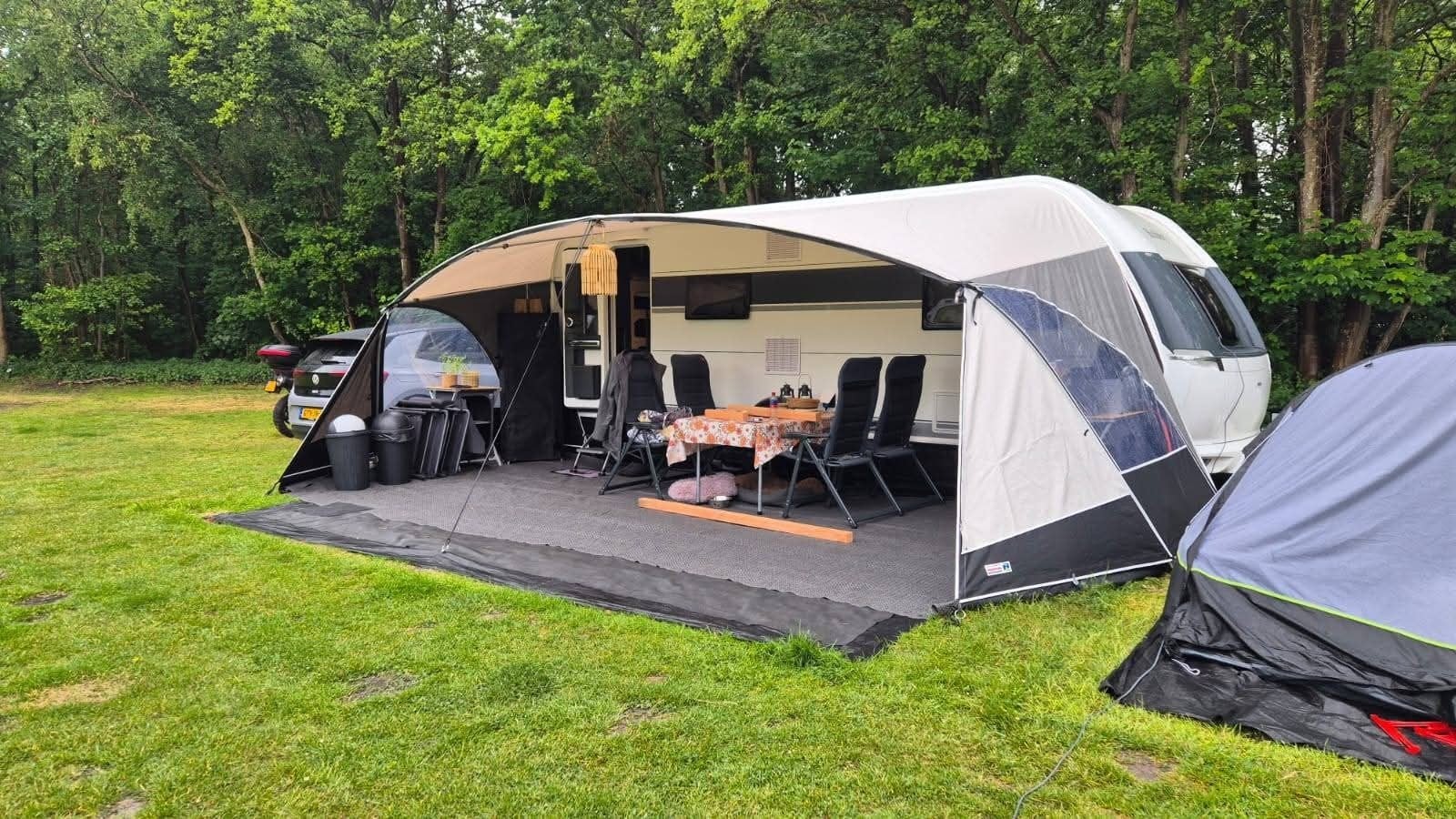 Unico Verona Prestige maat 16, Ophalen, Zo goed als nieuw, Tot en met 4