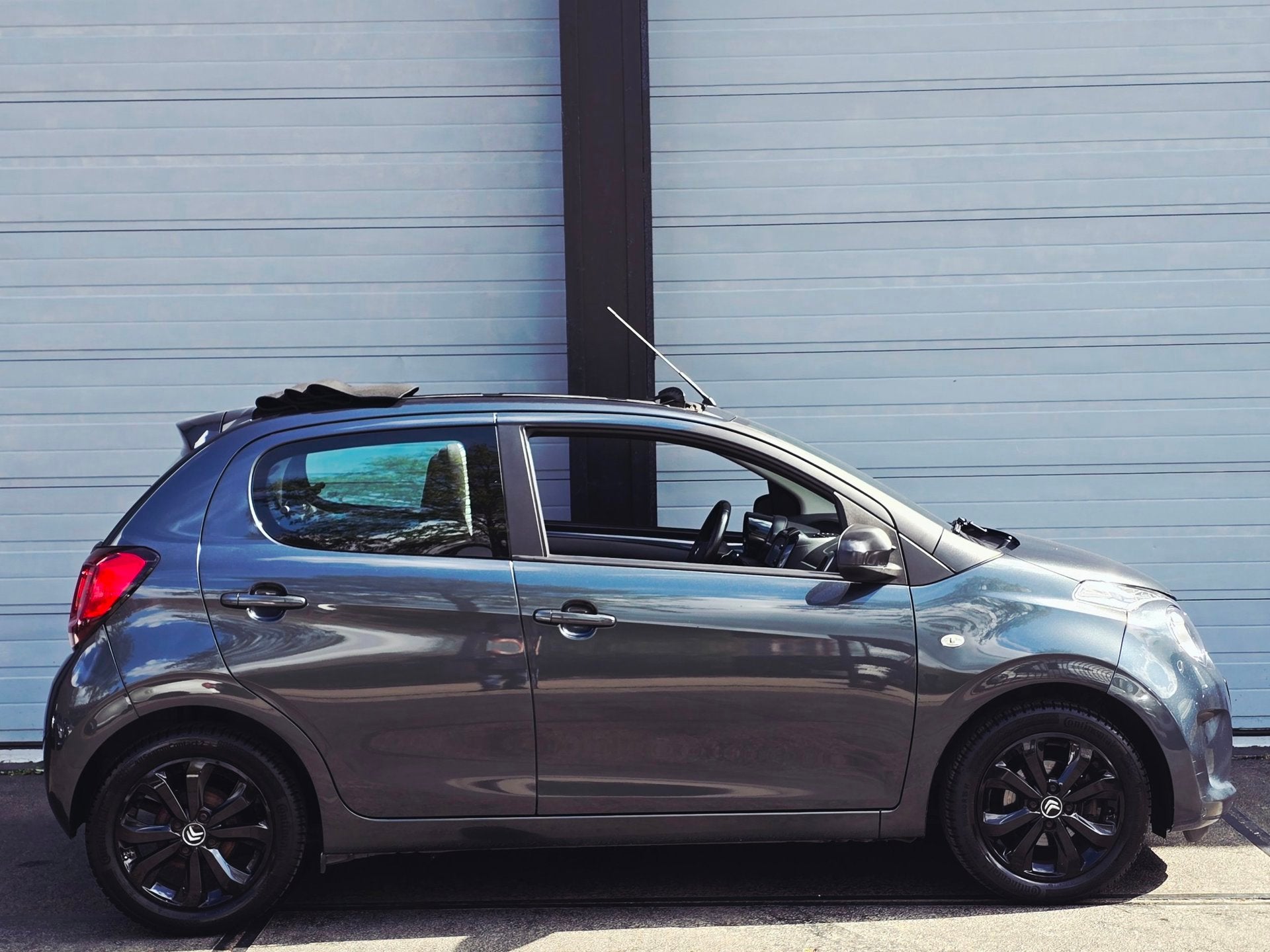 Citroen C1 1.0 VTi Cabrio automaat nette staat, goed rijdend, Auto's, Stof, Gebruikt, Zwart, USB