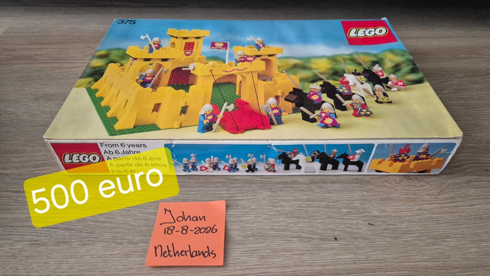 Vintage LEGO Kasteel Set 375 - Geel Kasteel met Doos, Lego, Ophalen of Verzenden, Zo goed als nieuw, Castle