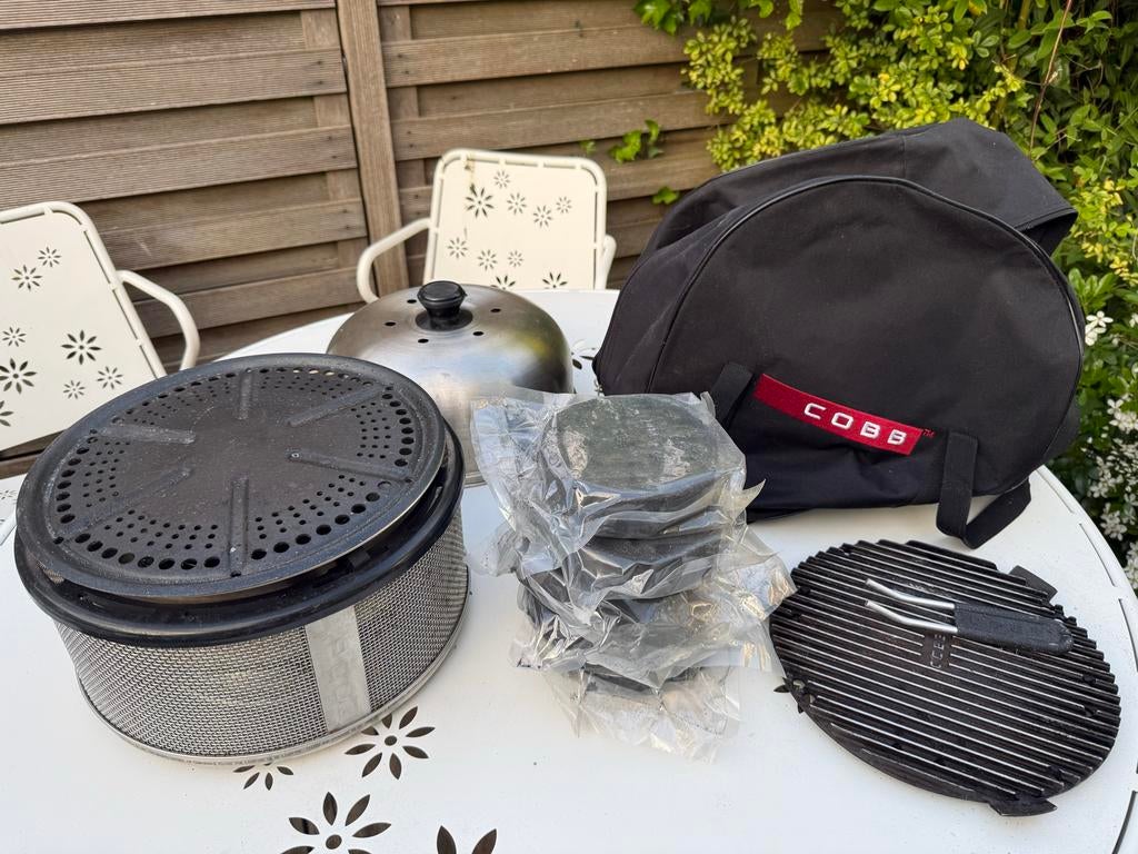 Cobb Pro met 5 Cobblestones en draagtas, Ophalen of Verzenden, Gebruikt