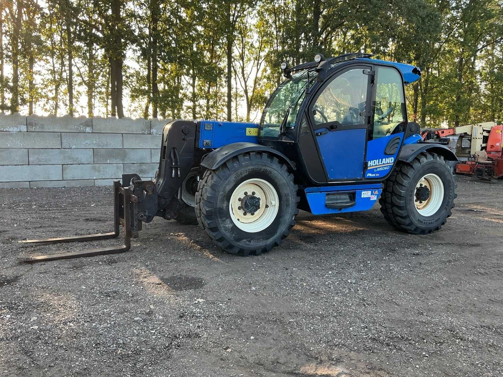 New Holland LM5060 . (bj 2013), Verreiker