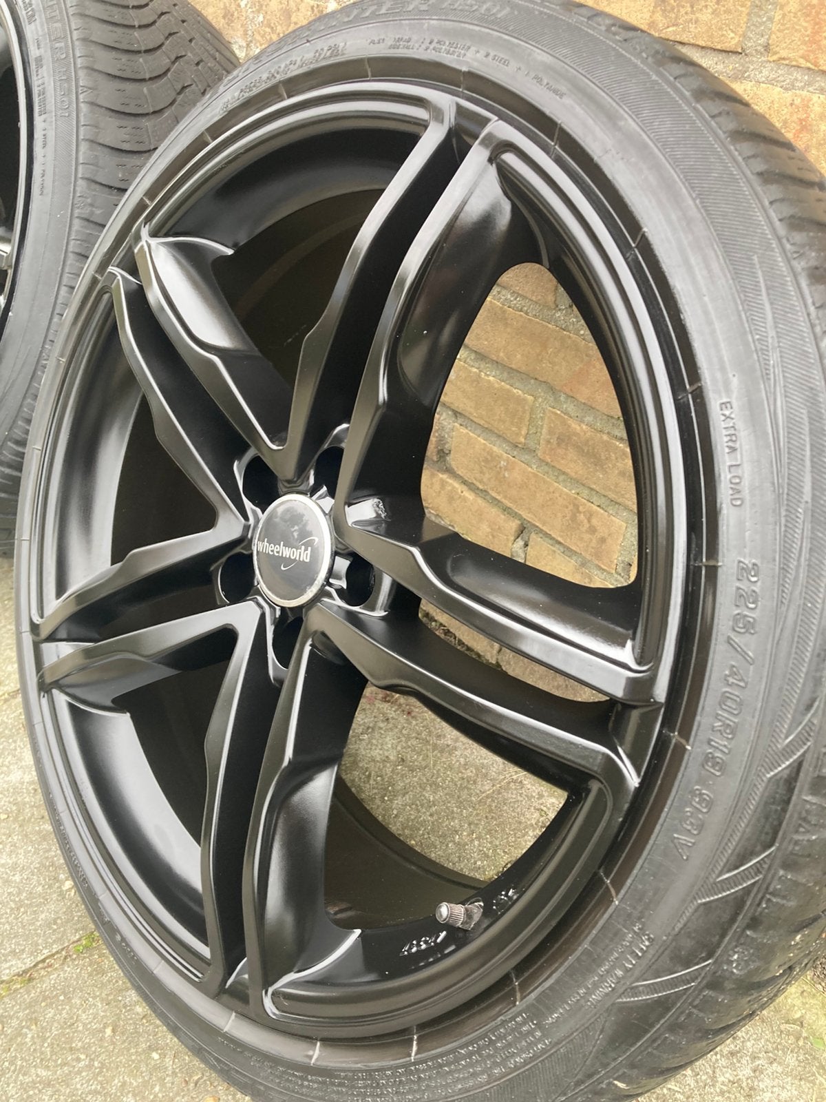 ZEER DIKKE 19 INCH VW TIGUAN R VELGEN IN TOPSTAAT!!! 5x112, Auto-onderdelen, Banden en Velgen, Winterbanden, Personenwagen, 225 mm