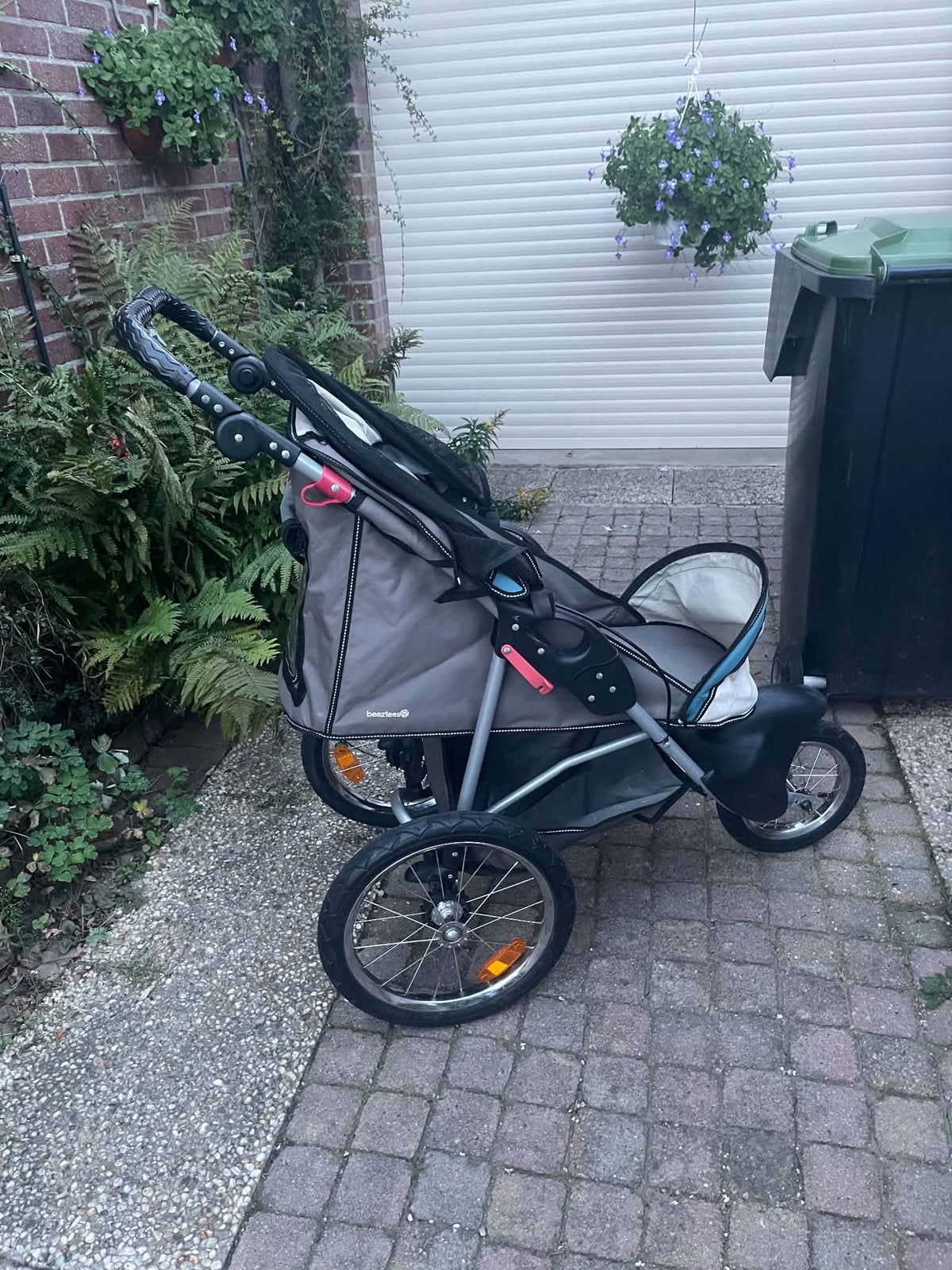 Beeztees Joggy Buggy, Ophalen, Gebruikt, Hondenbuggy