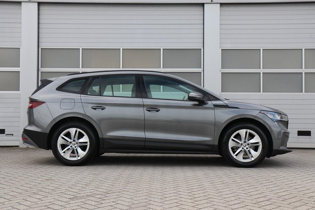 Skoda Enyaq 60 Selection 180pk | SoH 96% | Navigatie | App C, Auto's, Skoda, Automaat, 12 maanden, Achterwielaandrijving, Leder en Stof