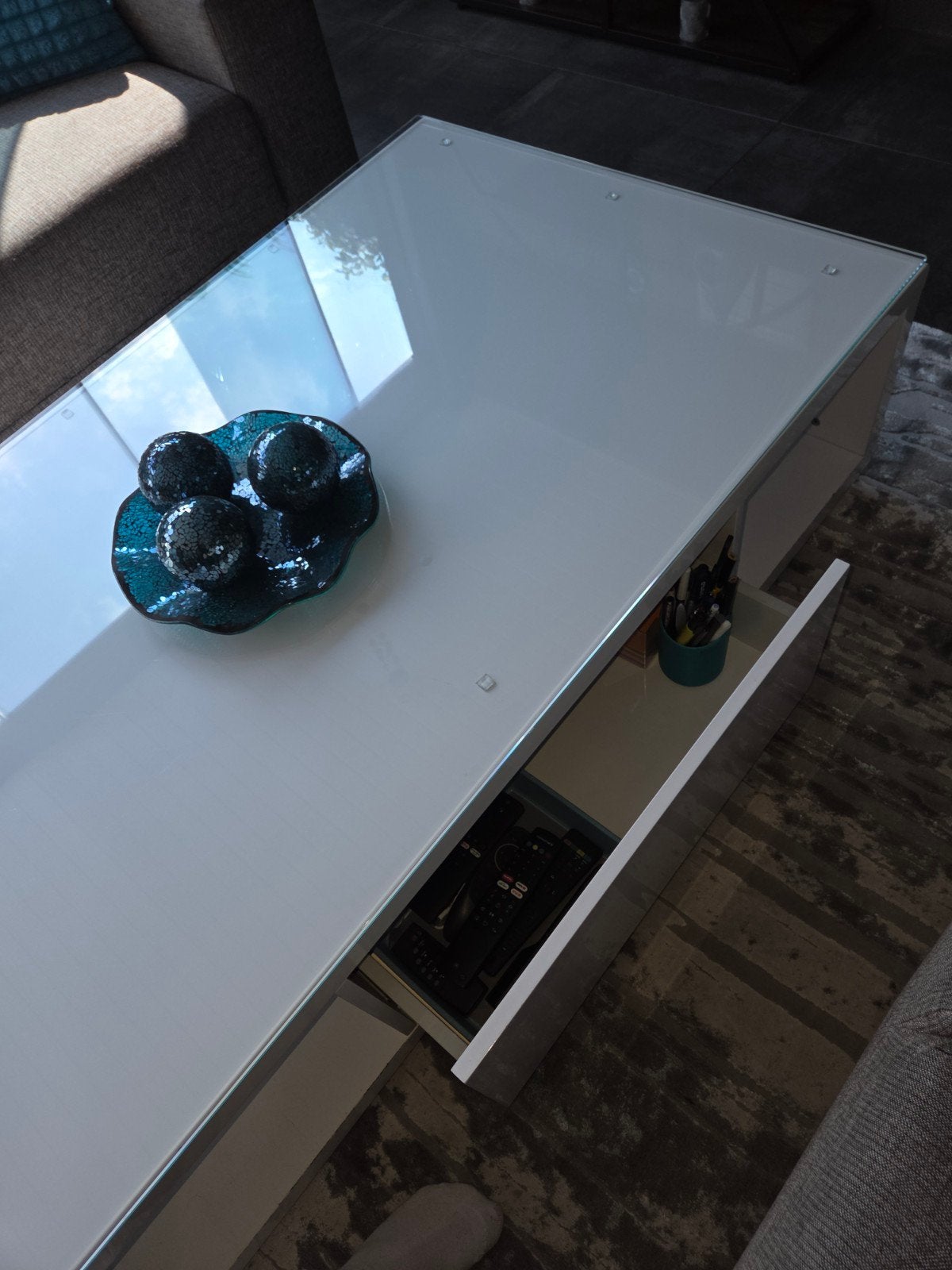 witte hoogglans salontafel te koop, Ophalen