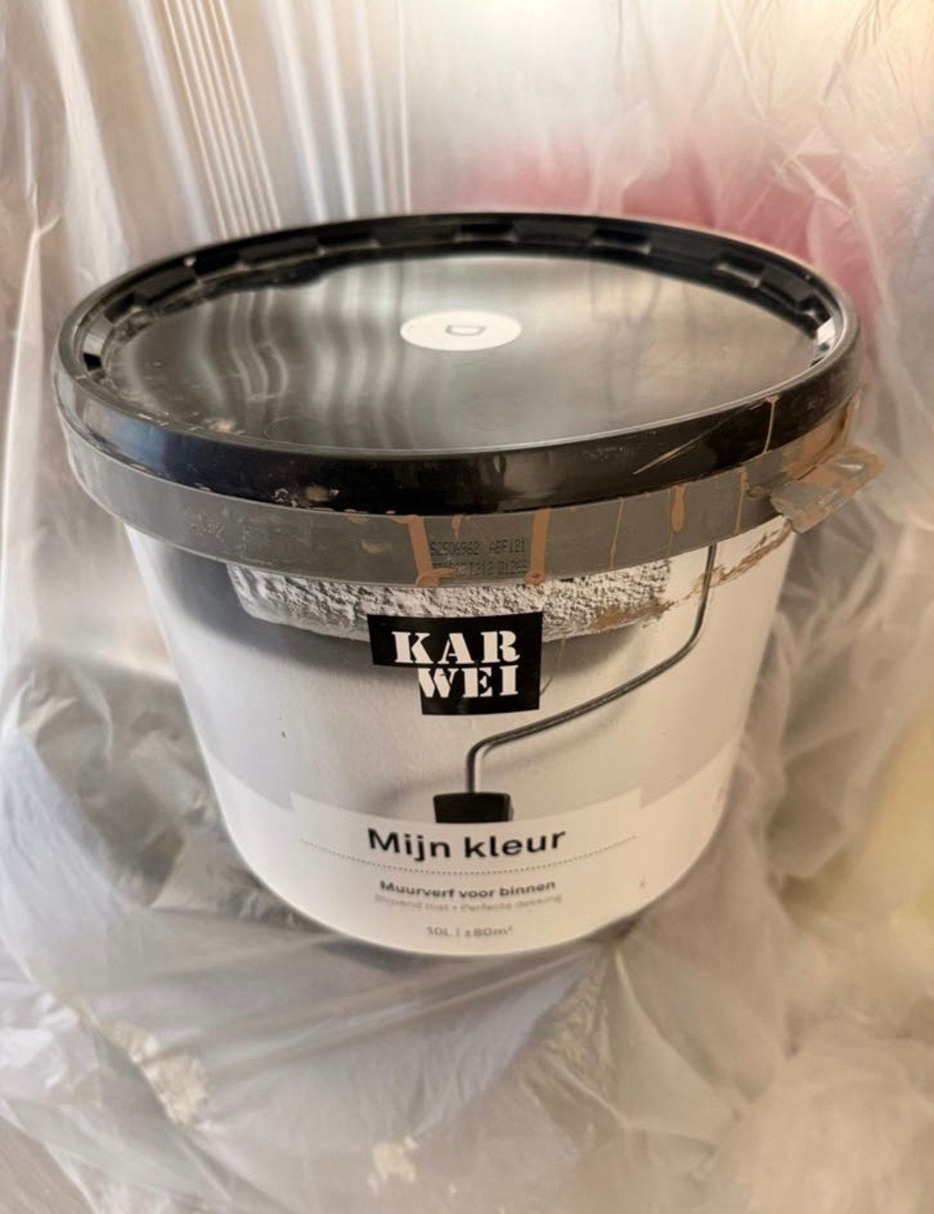 Karwei mat muurverf, Doe-het-zelf en Verbouw, Verf, Beits en Lak, Ophalen, Zo goed als nieuw, Beige