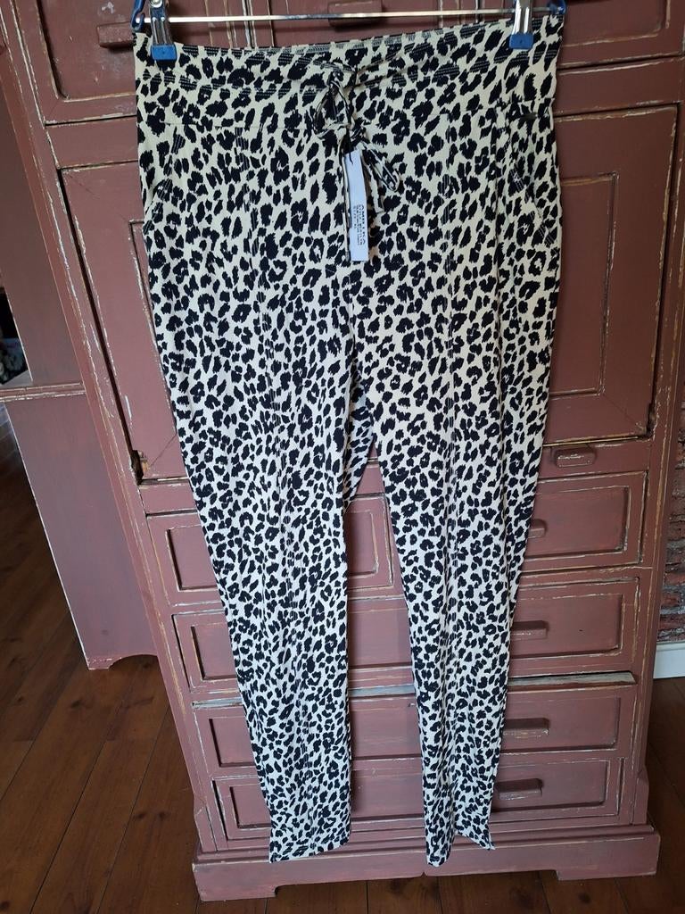 Broek l xl stretch ambika, Zwart, Maat 46/48 (XL) of groter, Ophalen of Verzenden, Zo goed als nieuw