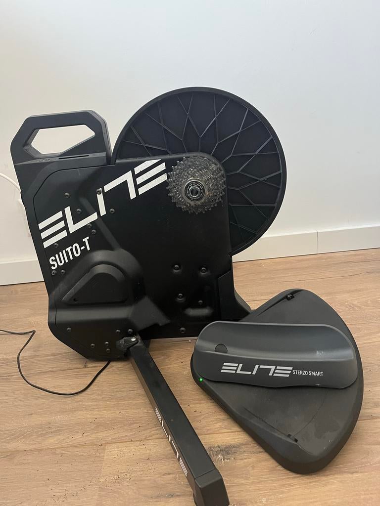 Elite Suito-T fietstrainer met 11 speed cassette en Sterzo, Sport en Fitness, Wielrennen, Ophalen, Gebruikt, Overige typen