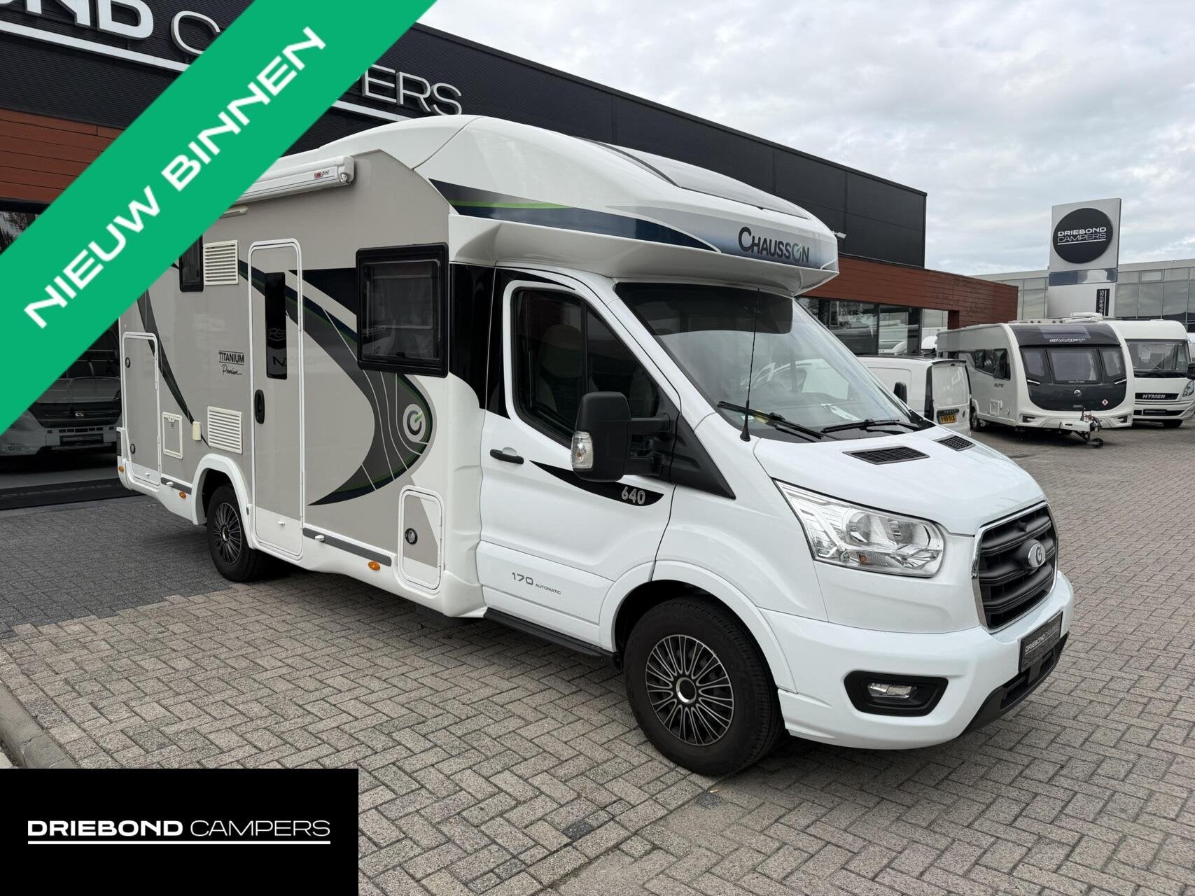 Chausson 640 Titanium Premium 170PK Automaat Hefbed Zonnepan, Automaat, Airbags, 7 tot 8 meter, Diesel