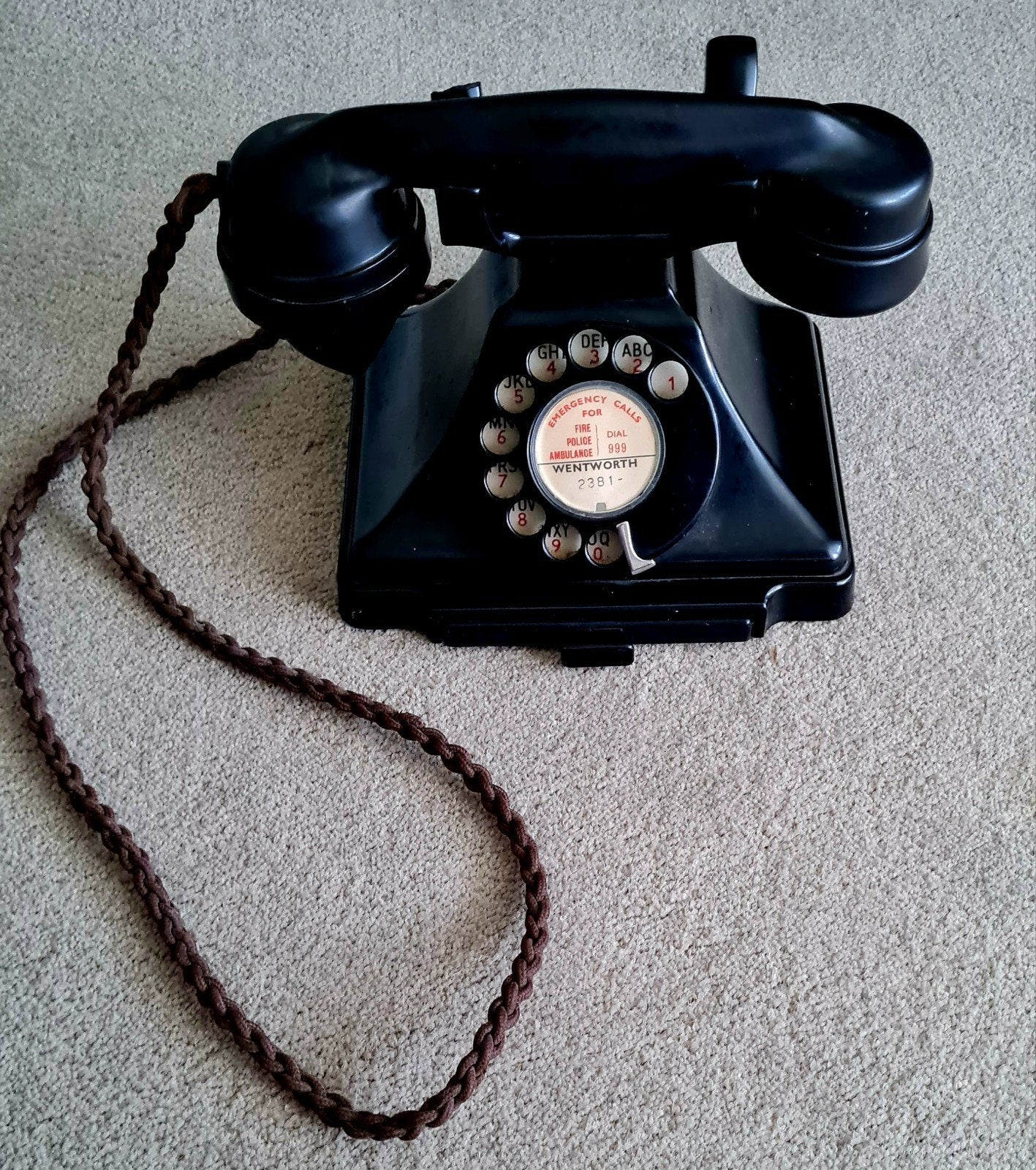 Vintage bakelieten telefoon met draaischijf, Ophalen, Gebruikt, Met draaischijf