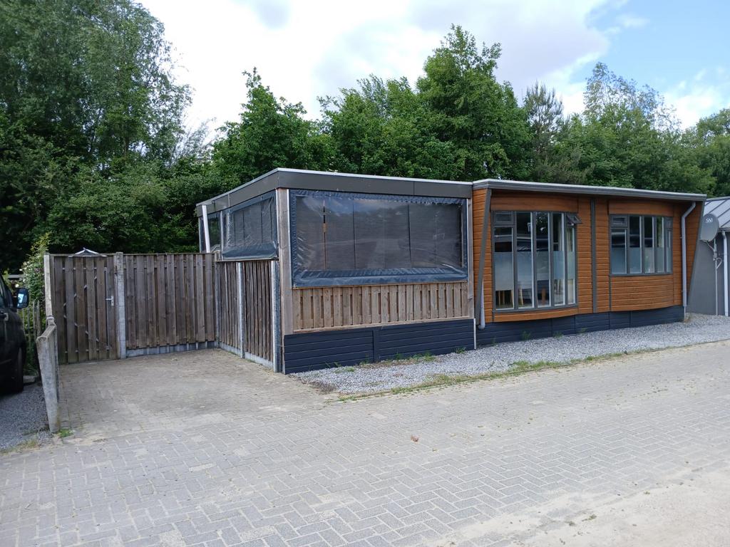 Chalet te huur, Caravans en Kamperen, Verhuur