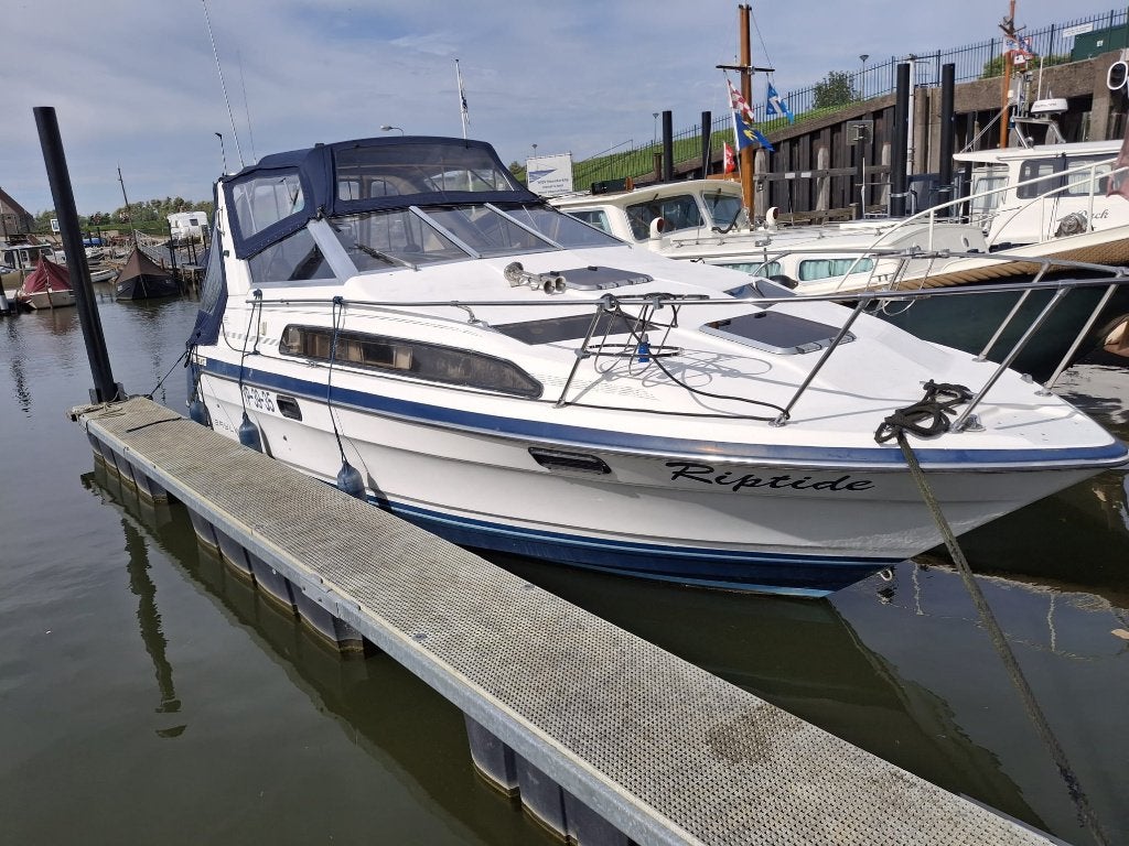 Bayliner 2855 Sunbridge, Watersport en Boten, 10 m, Gebruikt, Keuken, Polyester