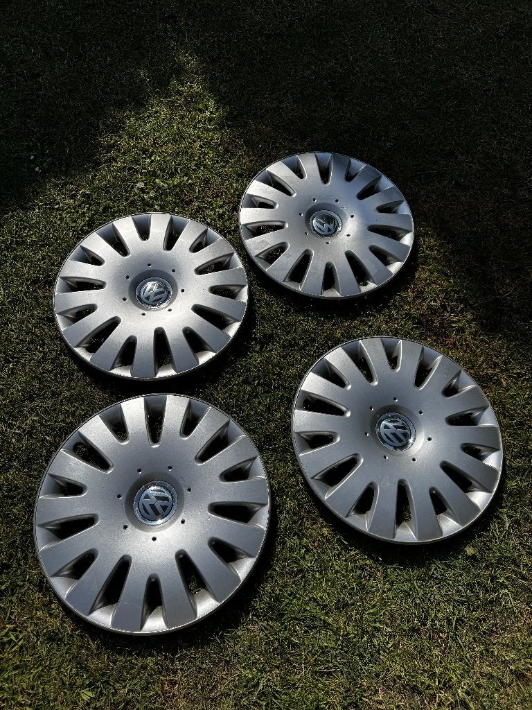 Wieldoppen Volkswagen 16 inch VW, Ophalen, Gebruikt
