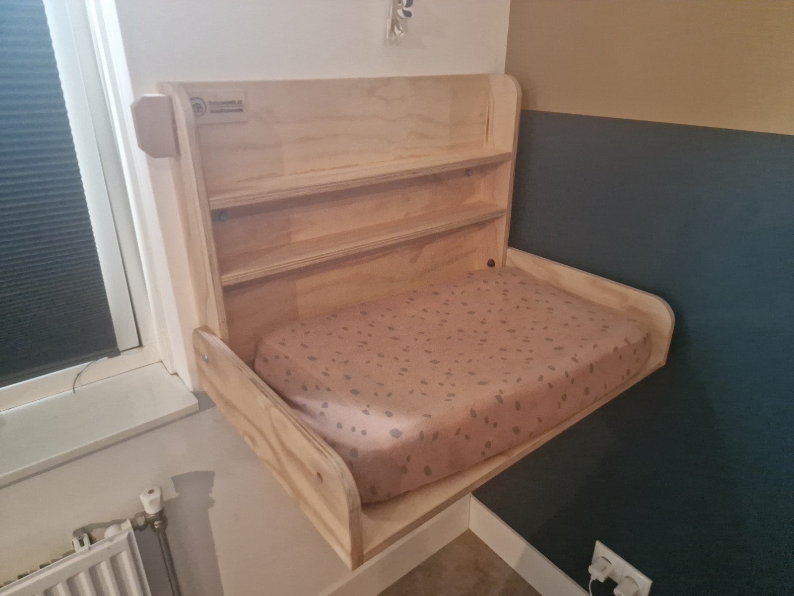 Babywoods wandcommode commode zo goed als nieuw, Ophalen, Minder dan 75 cm, Zo goed als nieuw, Voetruimte