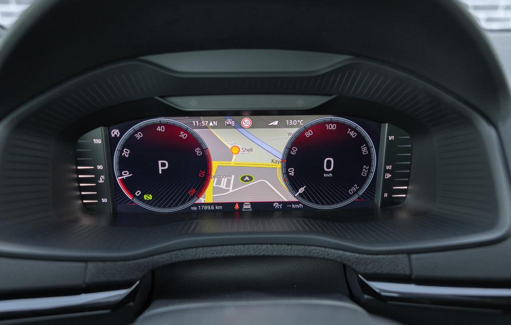 Skoda Karoq 1.5 TSI ACT Business Edition Plus | Virtual Cock, Auto's, Stof, 4 cilinders, 150 pk, Karoq