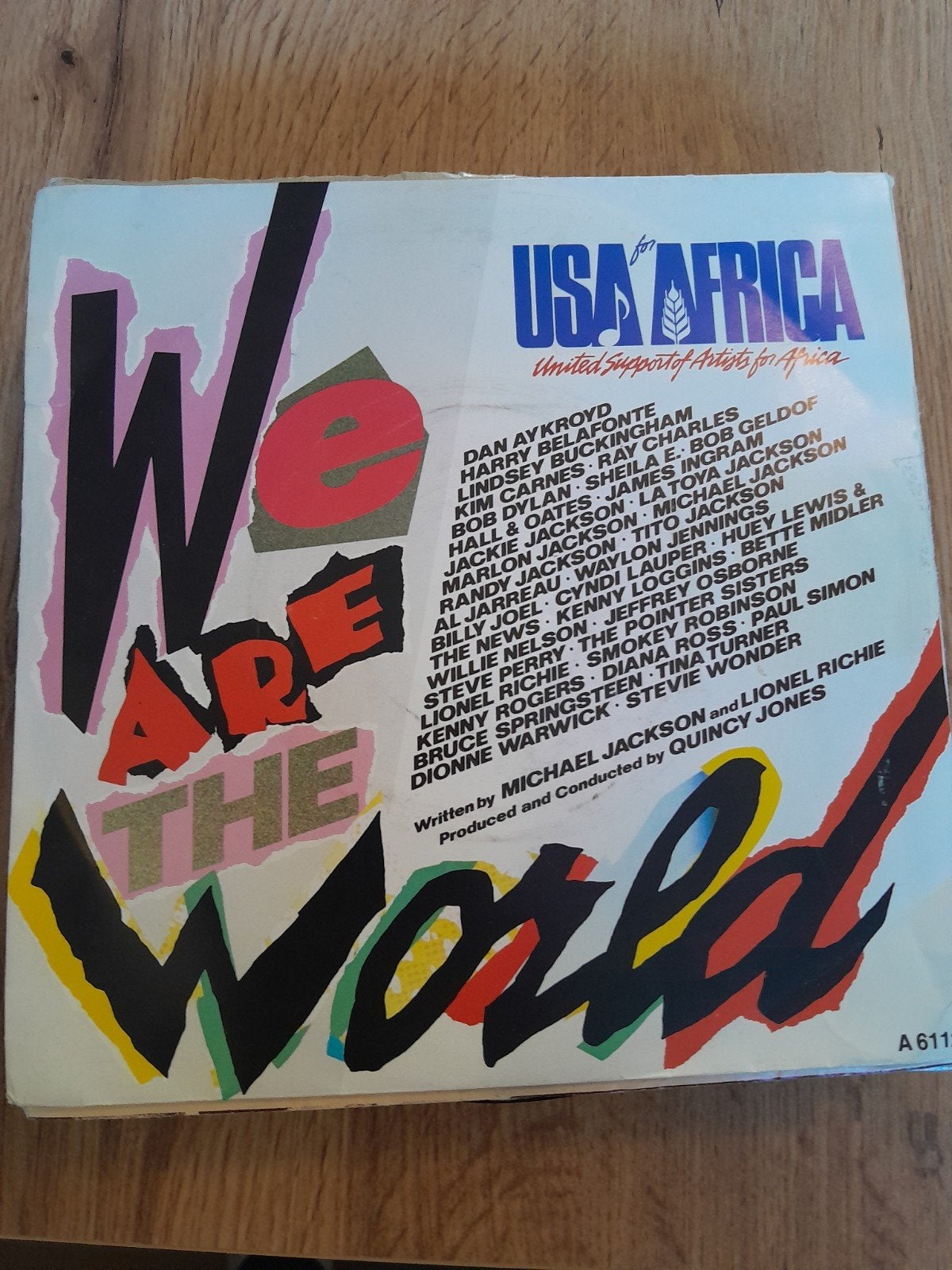 Usa africa 7inch we are the world, Ophalen of Verzenden, Zo goed als nieuw, Pop