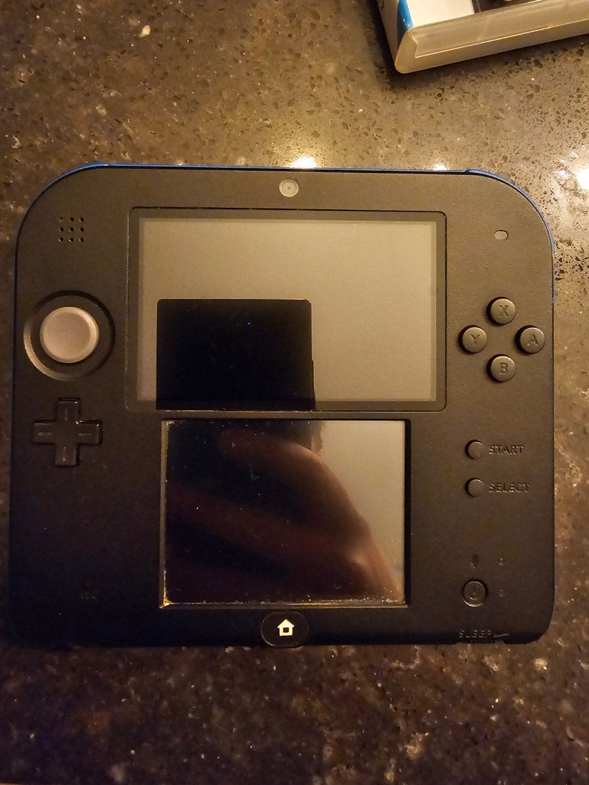 Nintendo 2DS Zwart/Blauw - Zo goed als nieuw, Nintendo, Zwart, 2DS, Zo goed als nieuw