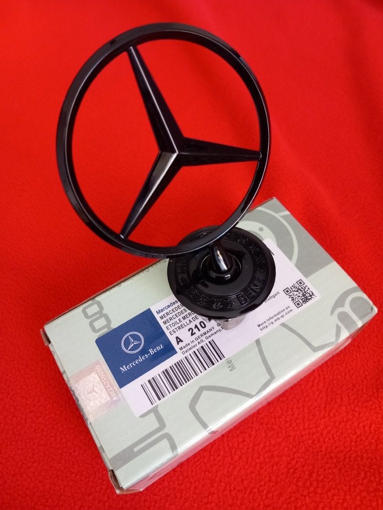 MERCEDES STER BLACK MET LAUWERKRANS OP DE VOET EEN BEAUTY, Auto diversen, Ophalen of Verzenden, Nieuw