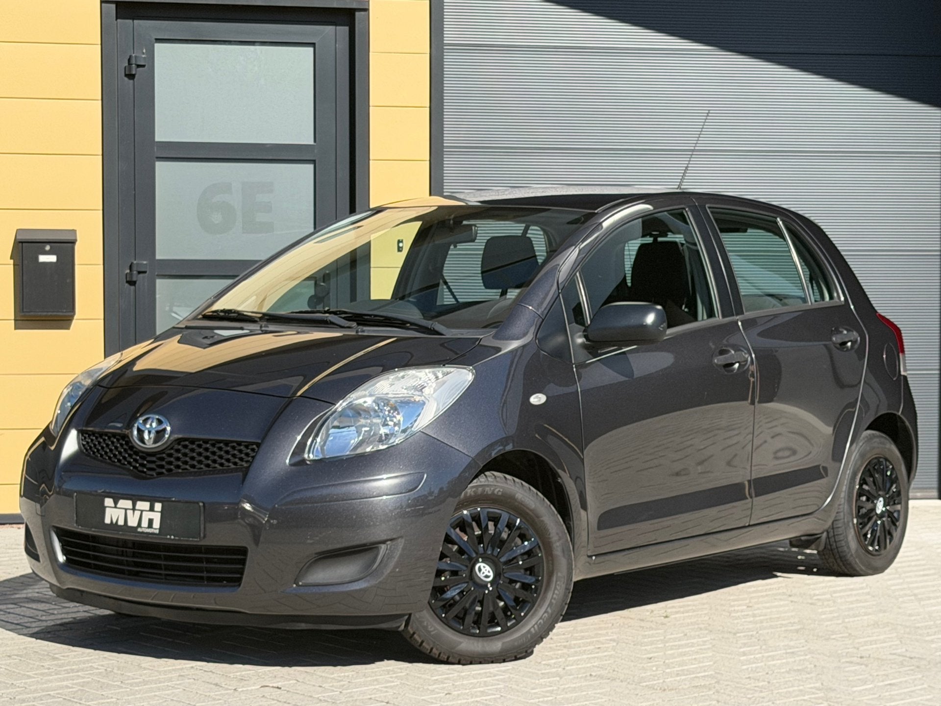 Toyota Yaris 1.0 VVTi Acces -1e Eigenaar - Airco - 5 Drs - O, Voorwielaandrijving, Dealer onderhouden, Stof, 750 kg