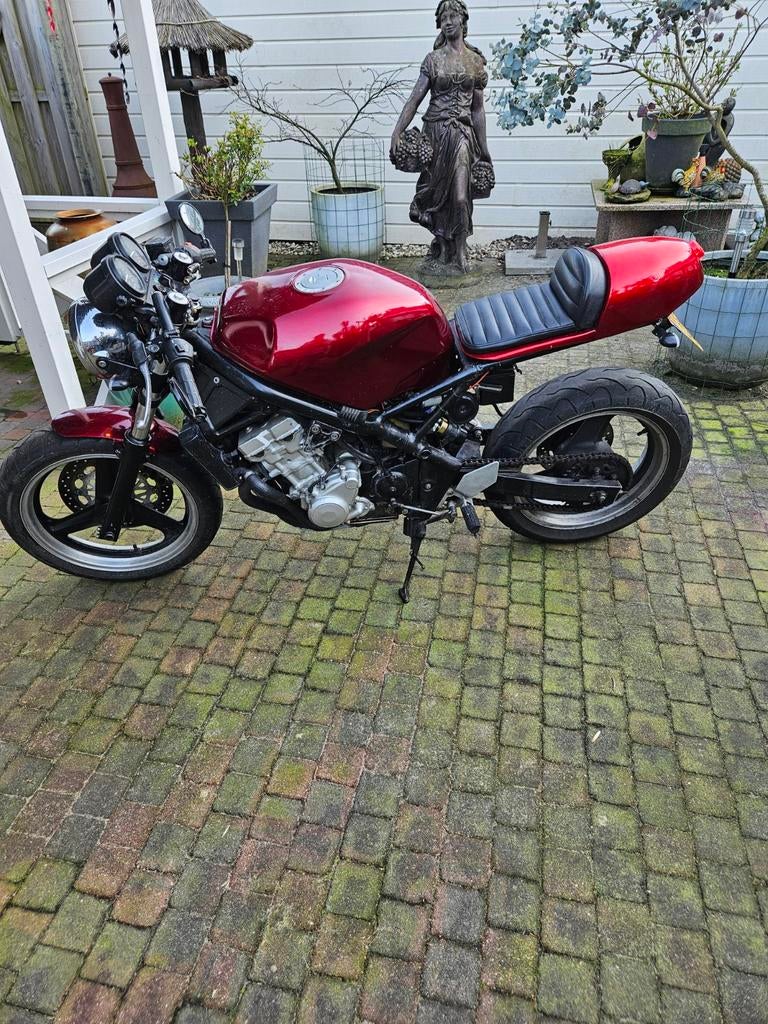 Cafe racer, Motoren, Particulier