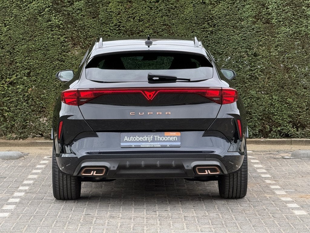 CUPRA Formentor 1.5 TSI e-Hybrid VZ Performance 272 pk | Sen, Auto's, Cupra, 4 cilinders, Formentor, Alcantara, Zwart