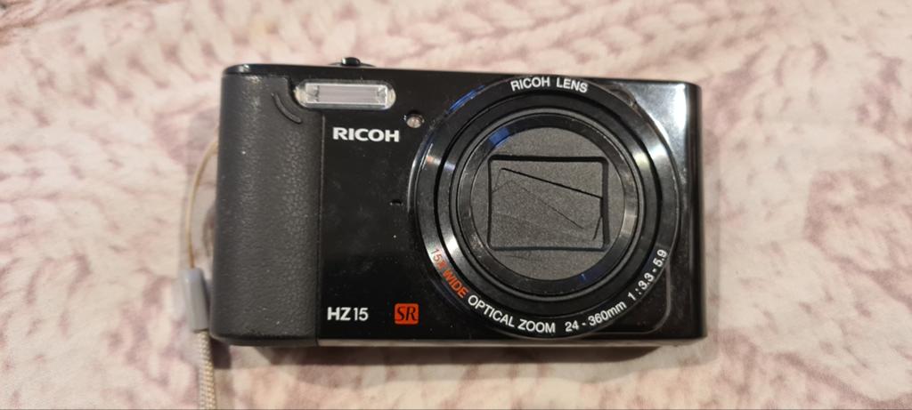 Ricoh camera met 16 MP en Sony DSC-S85 in top staat, Ophalen of Verzenden, Zo goed als nieuw, Overige Merken, 8 keer of meer
