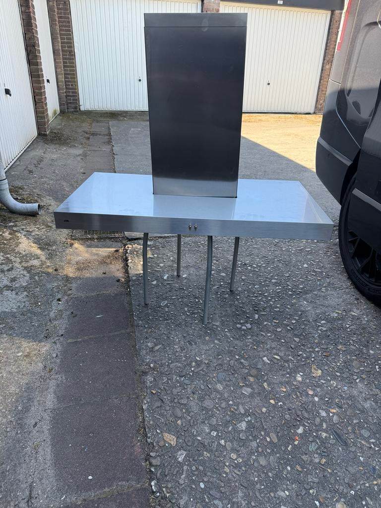 Zeer nette motorloze afzuigkap, Refurbished, Ophalen of Verzenden, Vrijstaand, Vlakschermkap