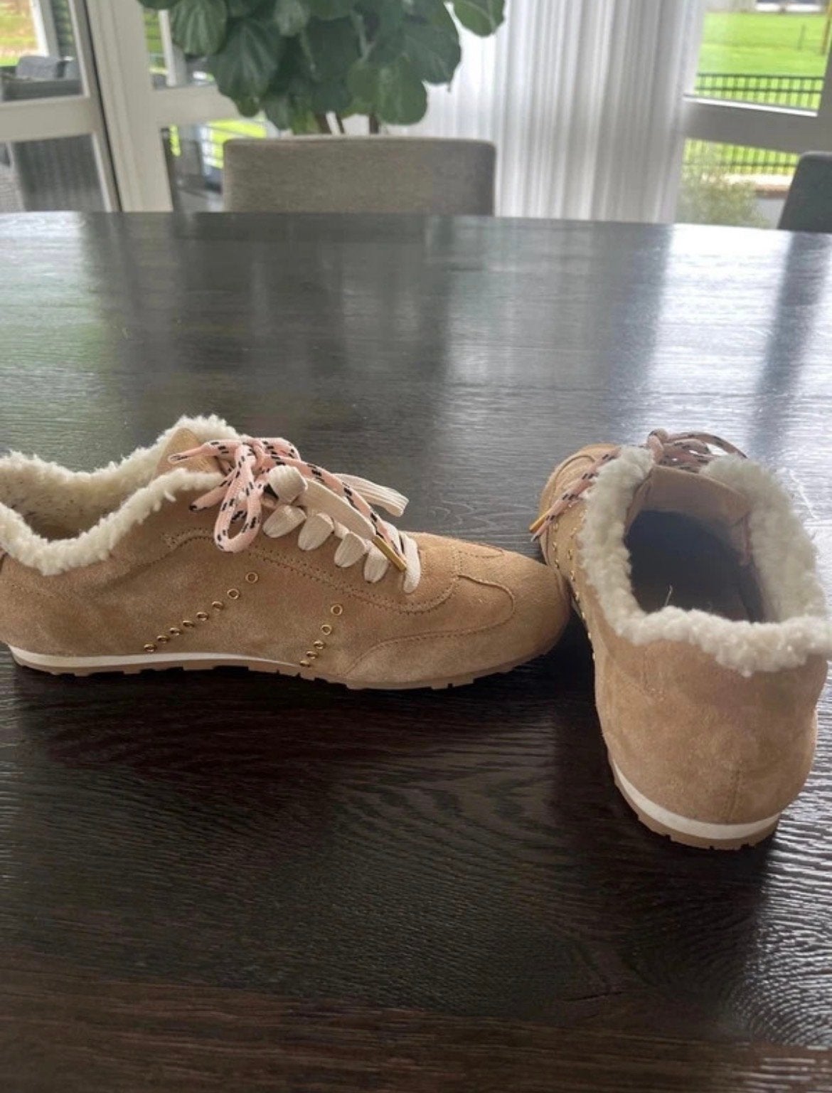 Nubikk sneakers beige met teddy voering maat 40, Kleding | Dames, Schoenen, Ophalen, Zo goed als nieuw, Beige, Sneakers of Gympen