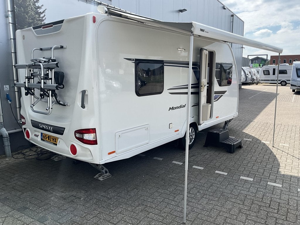 Sprite Mondial 470 SE LEVELSYSTEEM-BOMVOL-MOVER, Caravans en Kamperen, Standaardzit, Bedrijf, 5 tot 6 meter, Sprite