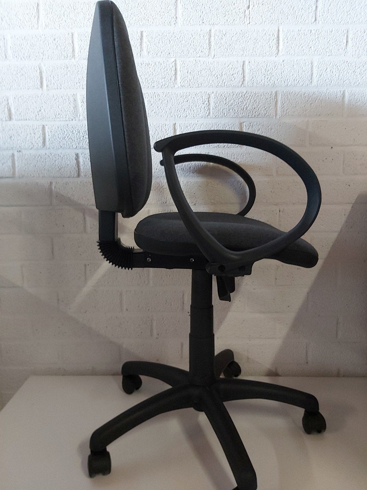 Foto 4 van Nieuwe bureaustoelen tijdelijk in prijs verlaagd