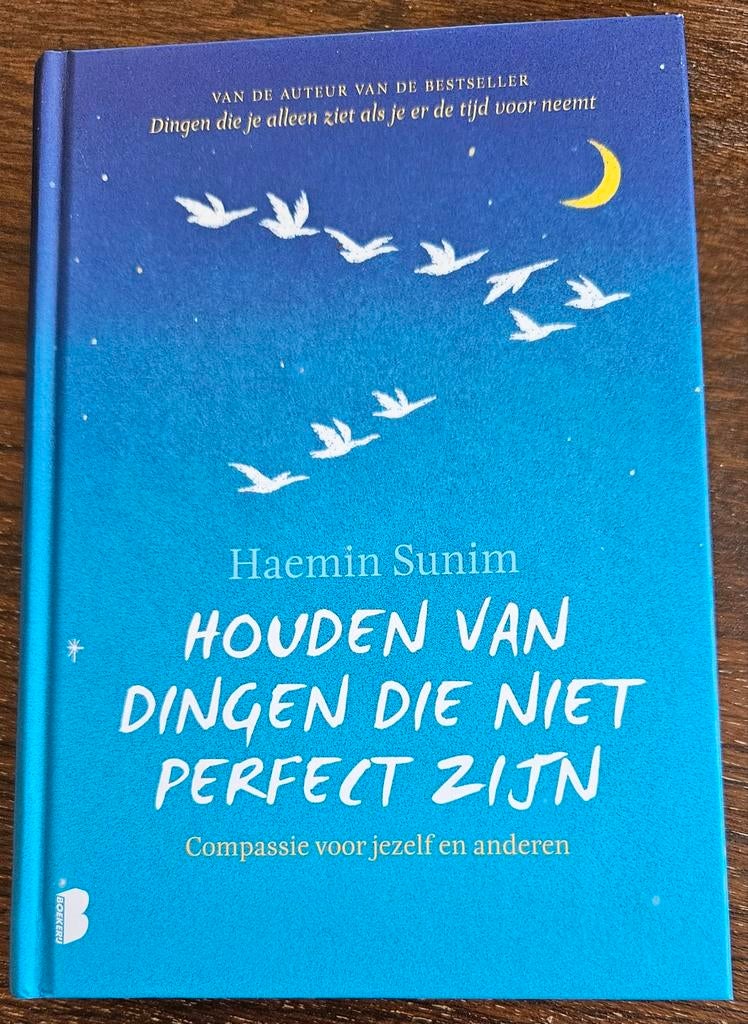 Haemin Sunim - Houden van dingen die niet perfect zijn, Boeken, Ophalen of Verzenden, Zo goed als nieuw, Haemin Sunim