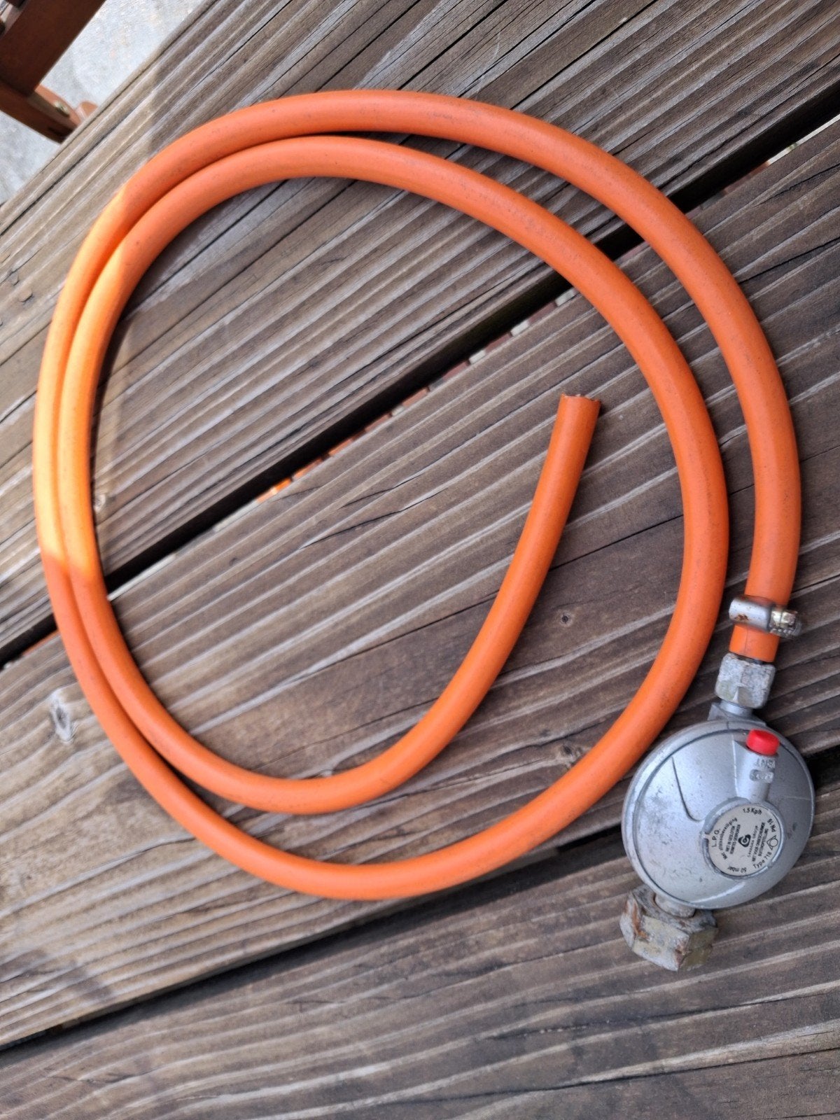 LPG Gasdrukregelaar 50 mbar met slang, Ophalen, Gebruikt