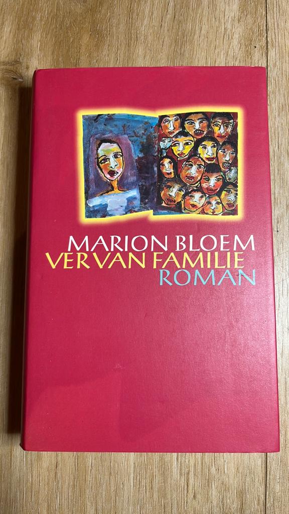 Marion Bloem - Ver van familie, Ophalen of Verzenden, Gelezen, Marion Bloem