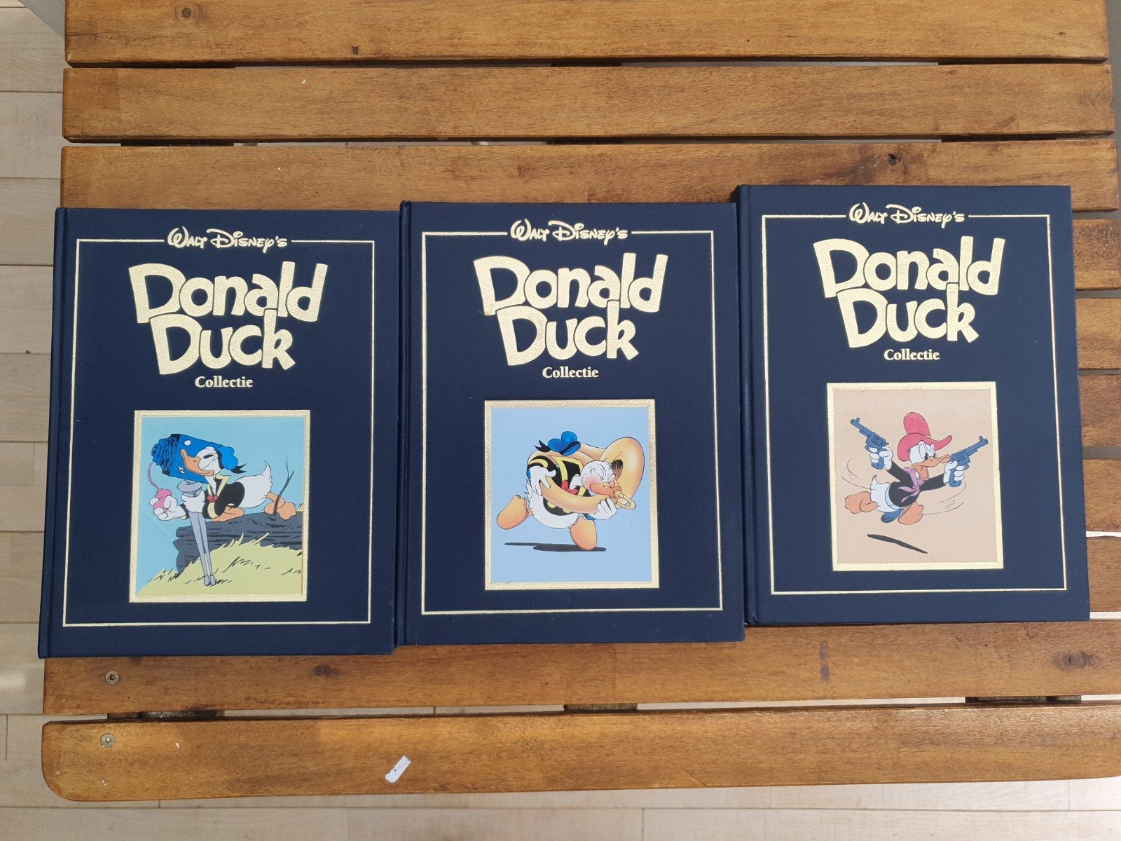 Drie stuks hardcover Donald Duck collecties, Boeken, Stripboeken, Meerdere stripboeken, Ophalen of Verzenden, Zo goed als nieuw