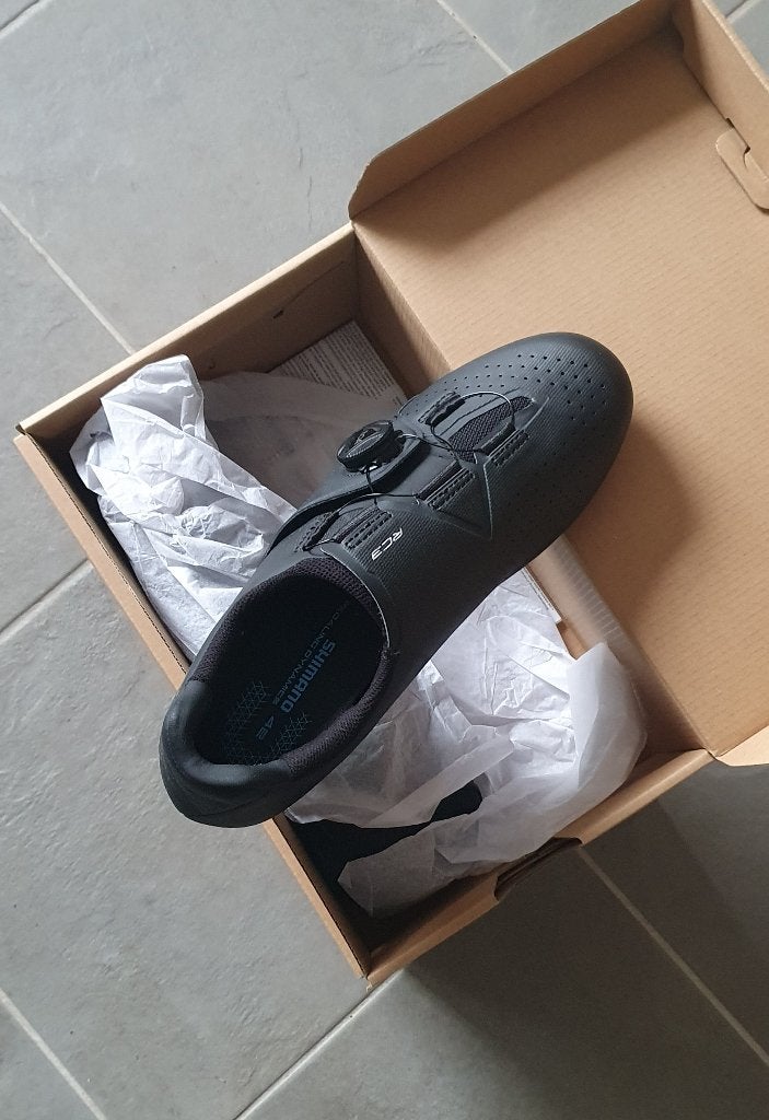 Nieuwe RC3 Shimano race fiets schoenen. Zwart, maat 42, Ophalen of Verzenden, Nieuw, Schoenen