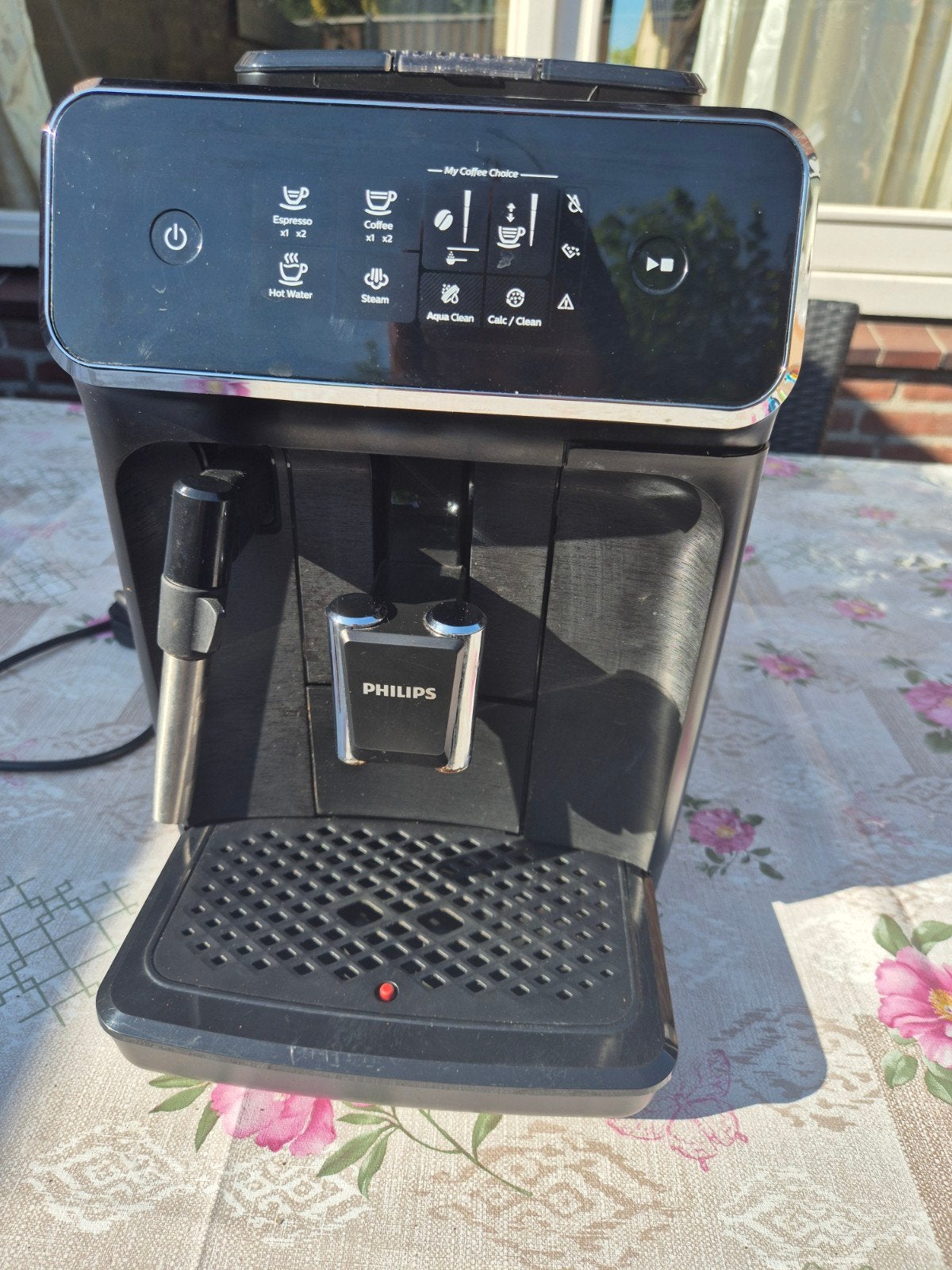 Philips 2200 serie volautomatische espressomachine, Witgoed en Apparatuur, Koffiezetapparaten, Gebruikt, Koffiebonen, Espresso apparaat