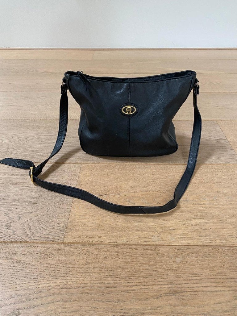 Dames tas Etienne Aigner zwart cross body, Ophalen, Gebruikt, Zwart, Handtas