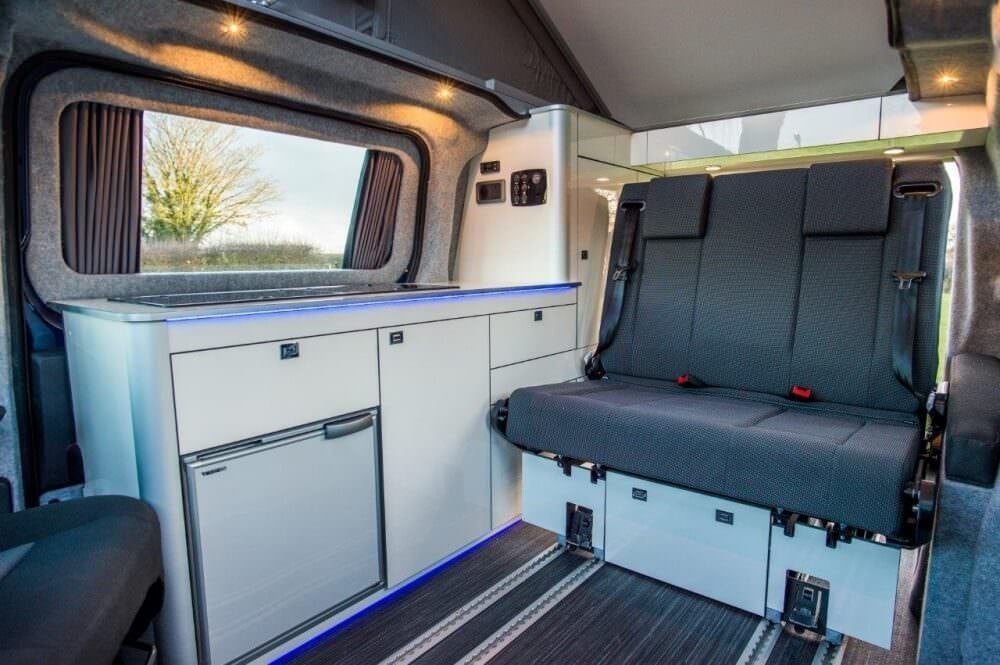 TRAVELER – Goedgekeurde slaapbank (verstelbaar + ISOFIX), Caravans en Kamperen, Ophalen