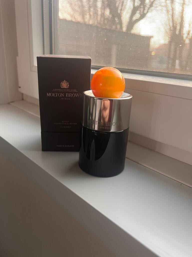 Molton Brown - Sunlit Clementine & Vetiver Parfum - 100ml, Ophalen of Verzenden, Gebruikt