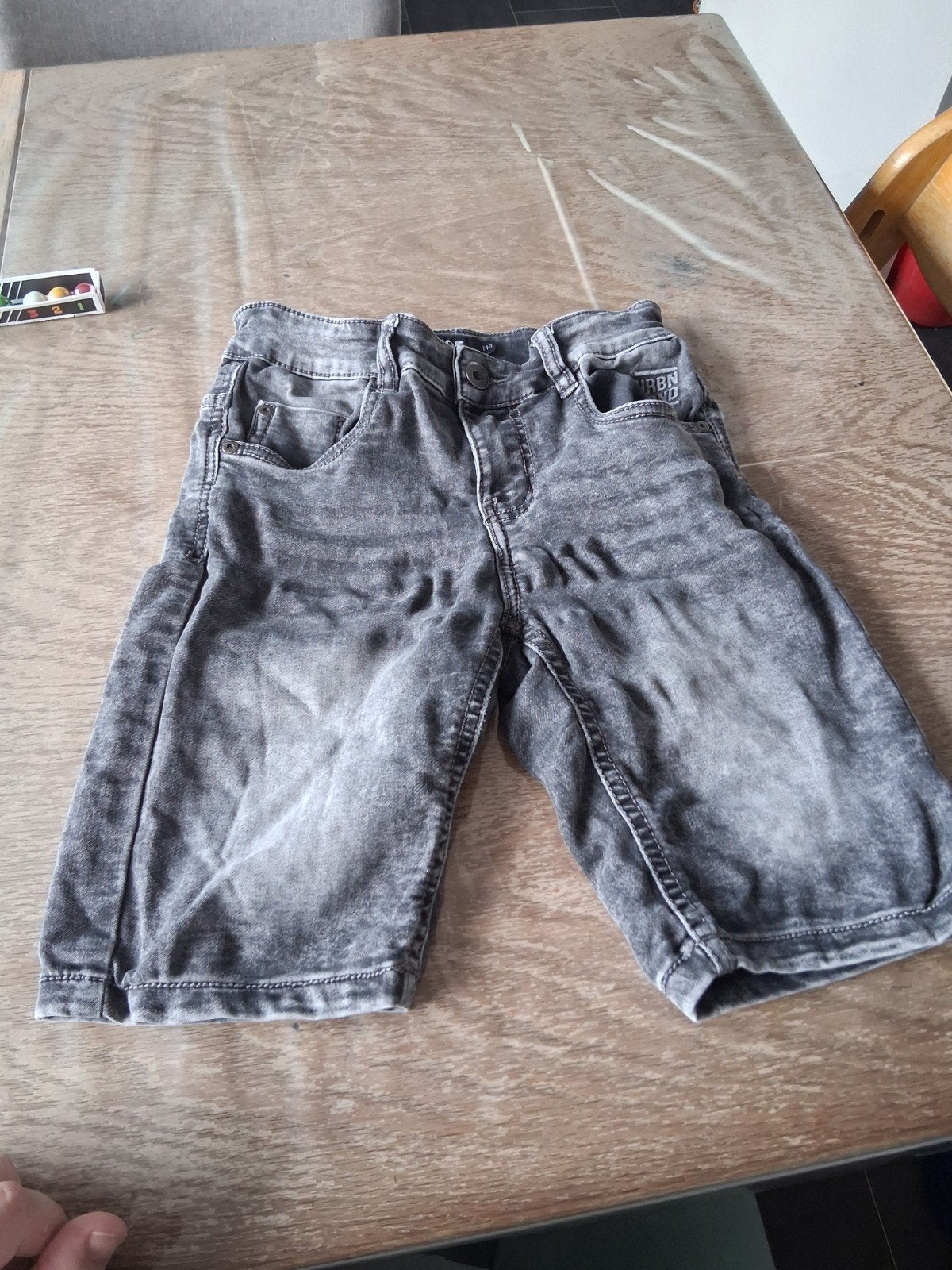 Stoere grijze spijker korte broek voor jongens, Ophalen, Gebruikt, URBN, Jongen