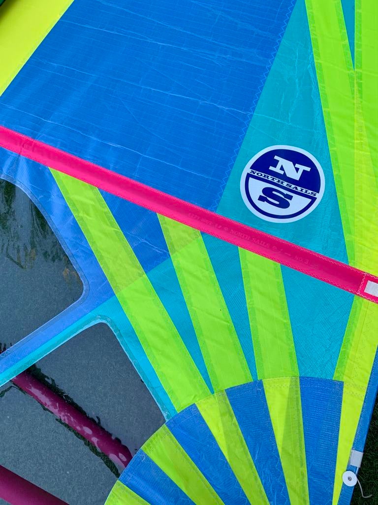 North Sails Ezzy wave 4.0 m2, Ophalen, Zo goed als nieuw, Zeil, Met draagtas