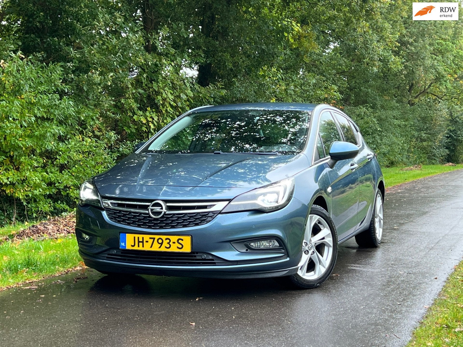 Opel Astra 1.4 Innovation | Keyless + Leder + Camera Nu €, Auto's, Parkeersensor, Gebruikt, 150 pk, Blauw