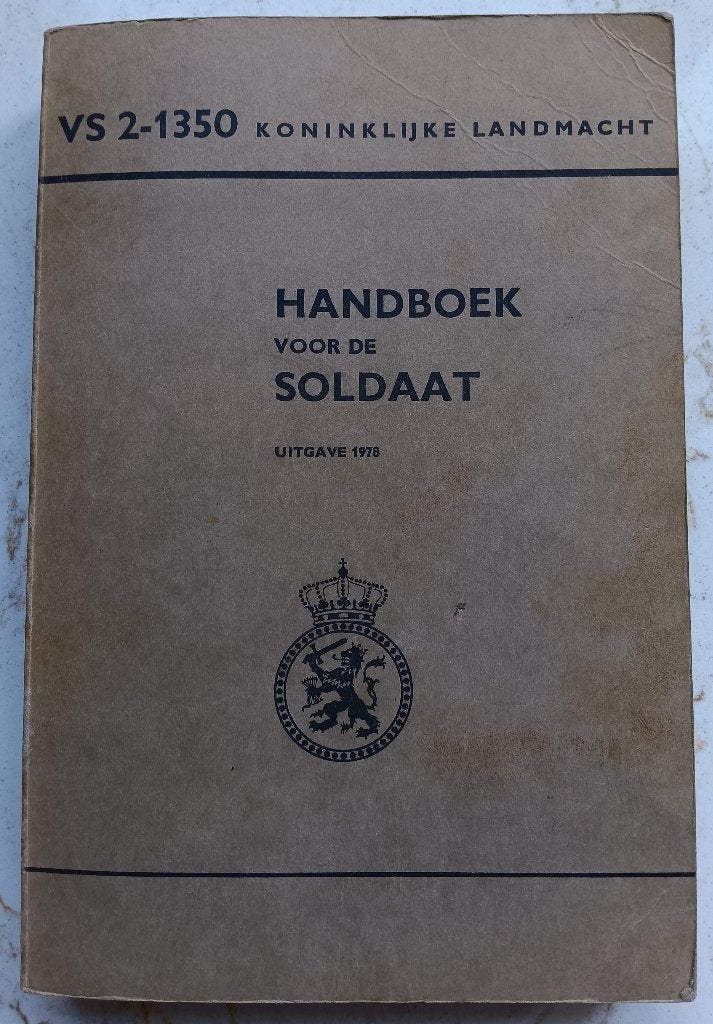 VS 2-1350 Kon. Landmacht, HANDBOEK voor de SOLDAAT, 1978, Ophalen of Verzenden, Landmacht, Nederland, Boek of Tijdschrift