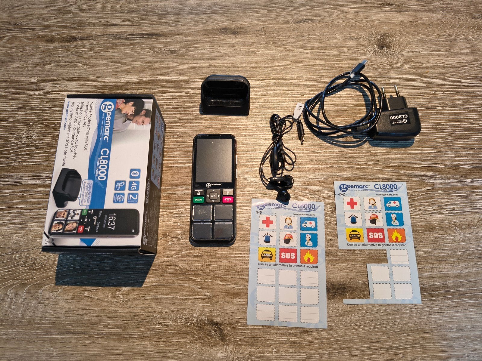 Geemarc CL8000 Senioren Mobiele Telefoon met SOS-knop, Ophalen of Verzenden, Klassiek of Candybar, Zonder simlock, Zonder abonnement